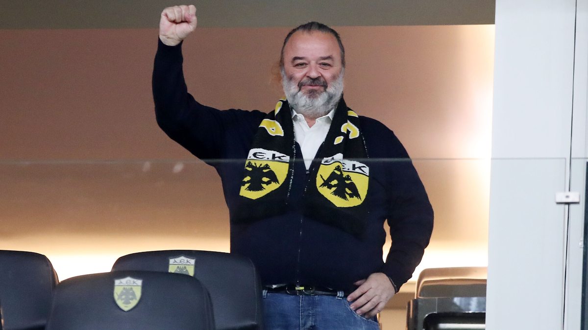 Ηλιόπουλος στα παιδιά των ακαδημιών: «Η ΑΕΚ είναι πολύ μεγάλη ομάδα και χρειάζεται δίπλα της ανθρώπους με αξίες και αρχές»