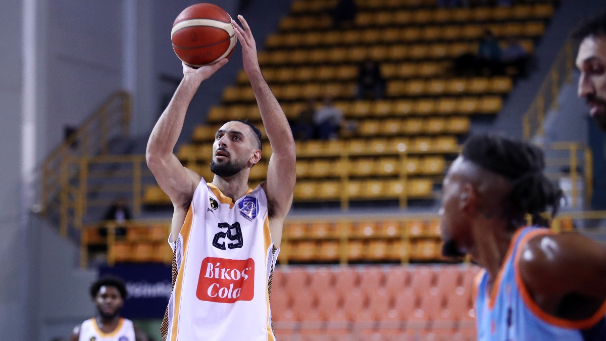 Καραγιαννίδης: «Αν γύριζα τον χρόνο πίσω θεωρώ ότι δεν θα άλλαζα τίποτα , ο Προμηθέας με έχει αγκαλιάσει από την πρώτη μέρα»