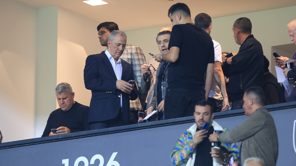 Μπεκάλι: «Αν είσαι επιθετικός και δίνεις πάσες στον αμυντικό θα σε κάνω αλλαγή, πιστεύω στο χέρι του Θεού»