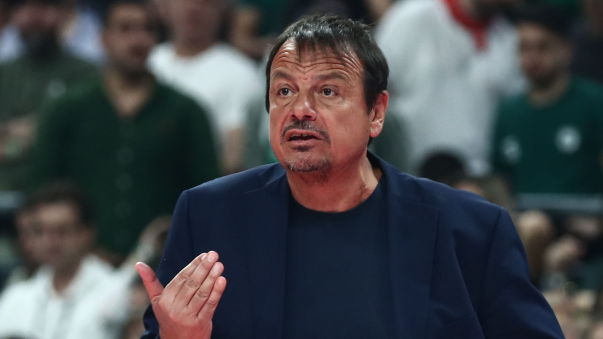 Άταμαν: «Μου αρέσει ο τρόπος που αγωνίζεται ο Σαμοντούροφ»