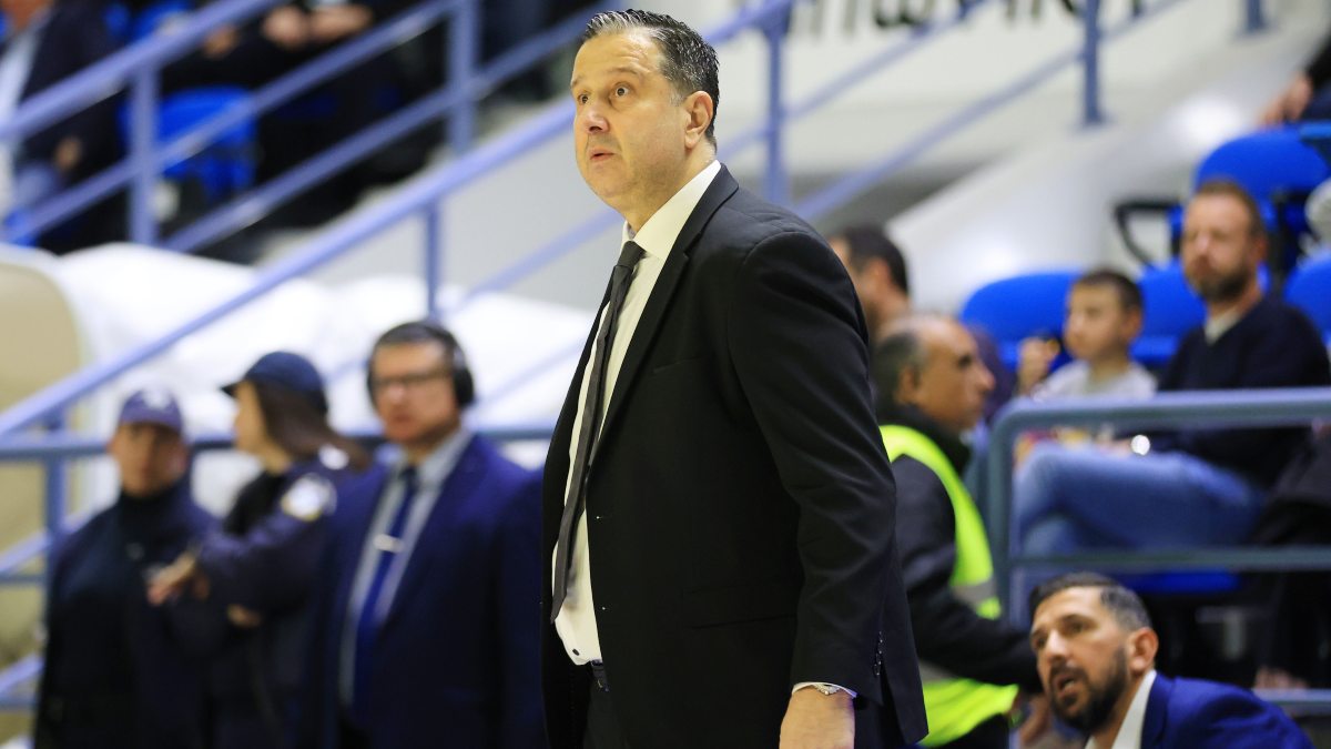 Τακιανός στην ΕΡΤ: «Θα προετοιμαστούμε για τα play out» (video)