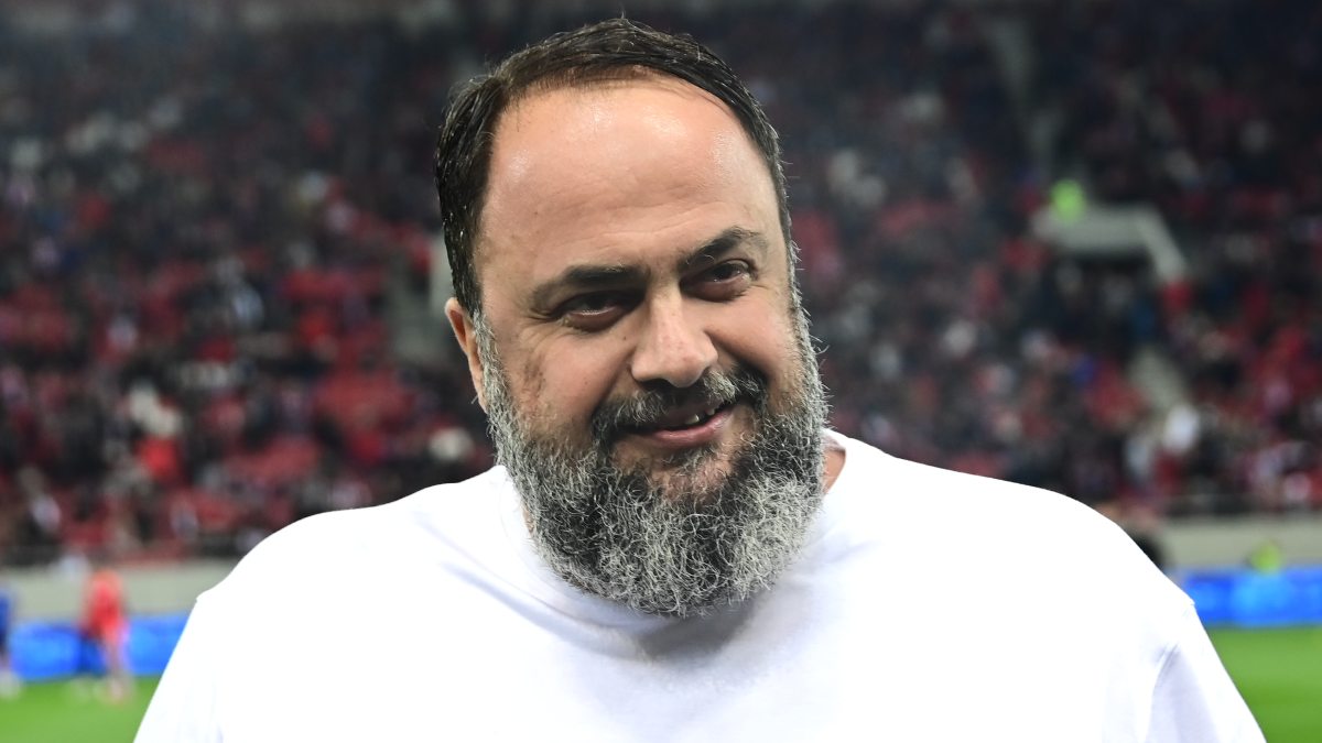 Μαρινάκης: «Η πολυπληθέστερη κοινωνική ομάδα, ο αλύγιστος λαός του Ολυμπιακού γιορτάζει»