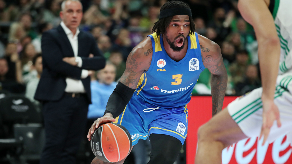 Ο Κόφι έγραψε ιστορία στα playoffs της GBL