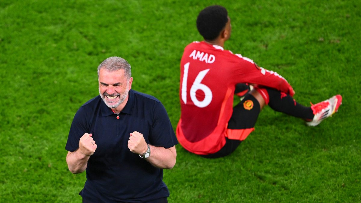 Ποστέκογλου: «Θέλω να συνεχίσω το έργο μου»