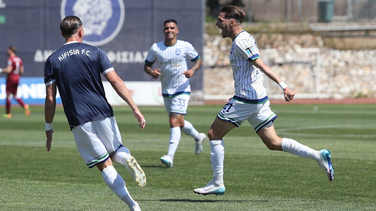 Η Κηφισιά “σφράγισε” την επιστροφή στη Super League στο κατάμεστο Ζηρίνειο