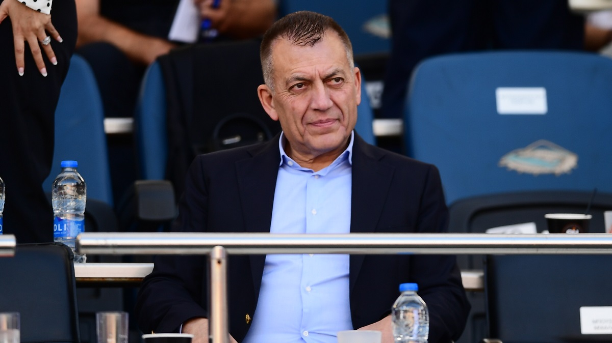 Βρούτσης στην ΕΡΤ: «Αν δεν υπάρξει ηθική συμφωνία, το πρωτάθλημα θα τελειώσει στο γραφείο μου»