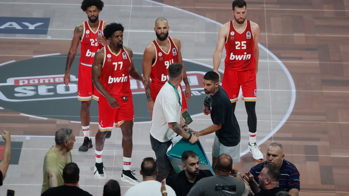 Η ΚΑΕ Παναθηναϊκός έβγαλε ανακοίνωση σε μαύρο φόντο και χωρίς λέξεις (pic)