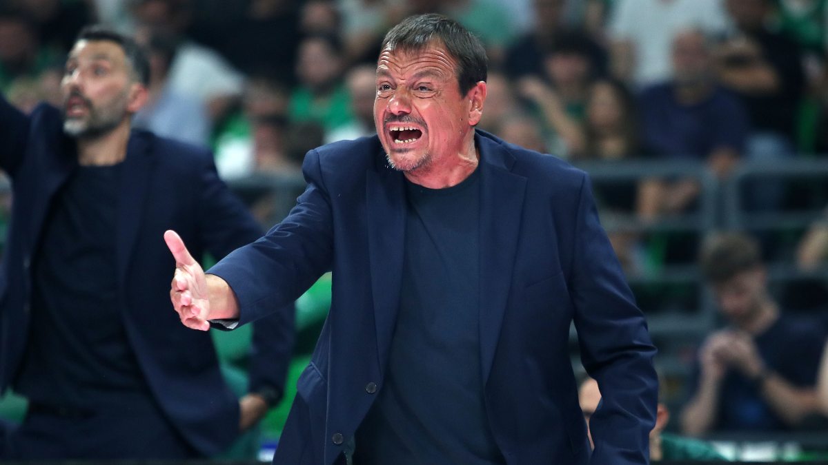 Άταμαν: «Για να λέγεσαι παγκόσμιος πρωταθλητής, πρέπει να κερδίσεις τον πρωταθλητή της EuroLeague»