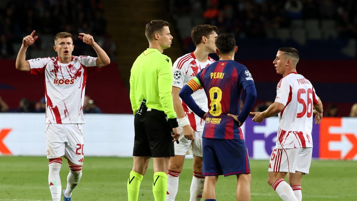 UEFA: Δικαίωσε τον Σνάιντερ για τις δύο αποφάσεις που πήρε μετά από εξέταση VAR