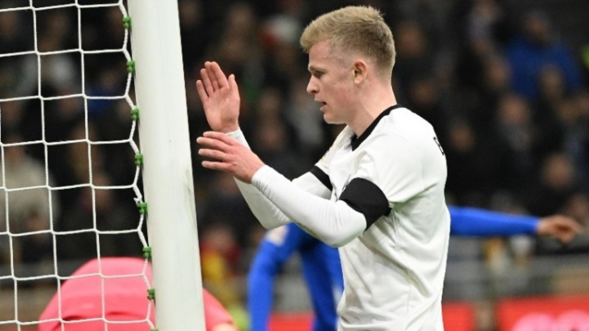 “Ζημιά” με τον Μπούρκαρντ για την Άιντραχτ Φρανκφούρτης