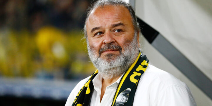 Η παρουσία της ΑΕΚ στο άναμμα του Χριστουγεννιάτικου Δέντρου στη Νέα Φιλαδέλφεια και το μήνυμα του Ηλιόπουλου