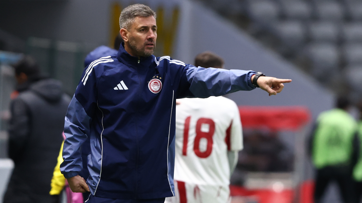 Σίμος: «Δεν ήμασταν αυτοί που έπρεπε, το βράδυ θα είναι διαφορετικά τα πράγματα» (vids)