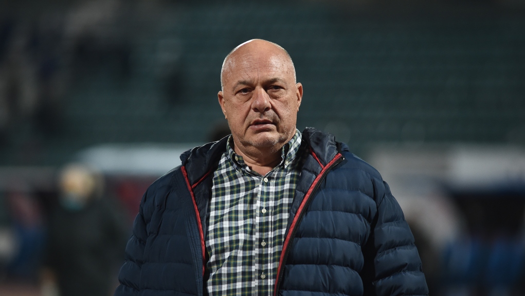 Ο Μπέος επέβαλε πρόστιμο στους παίκτες του Βόλου