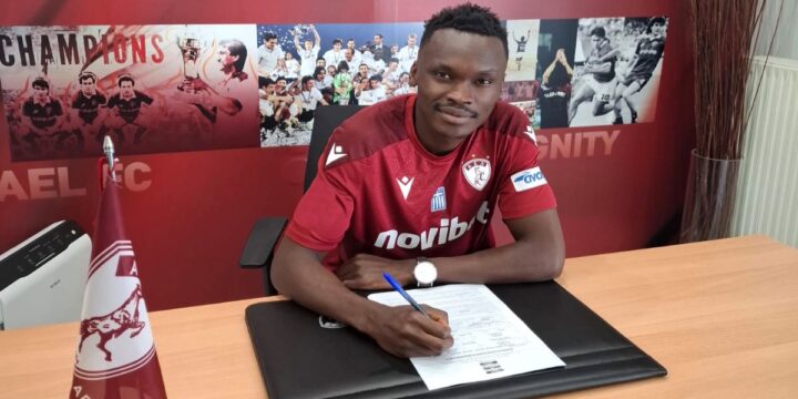 Στα βυσσινί ο Πιόνε Σίστο (vid)