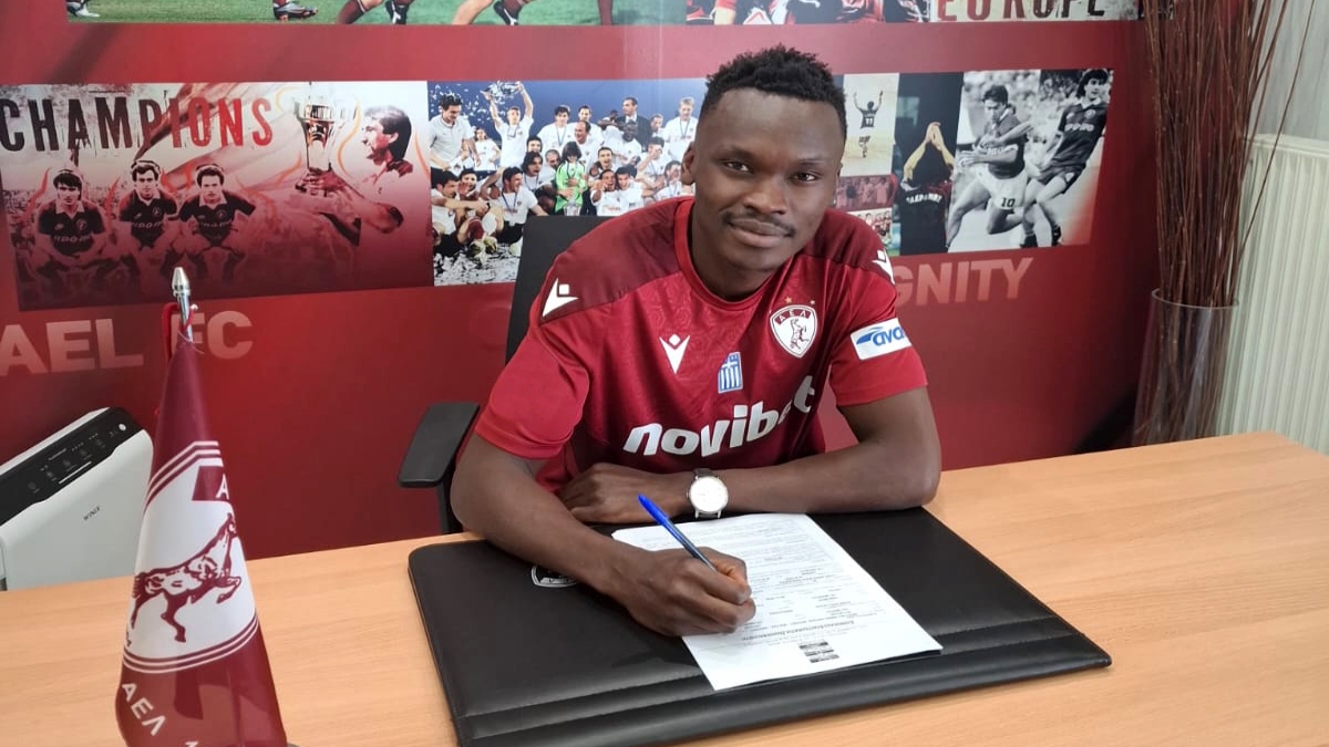 Στα βυσσινί ο Πιόνε Σίστο (vid)