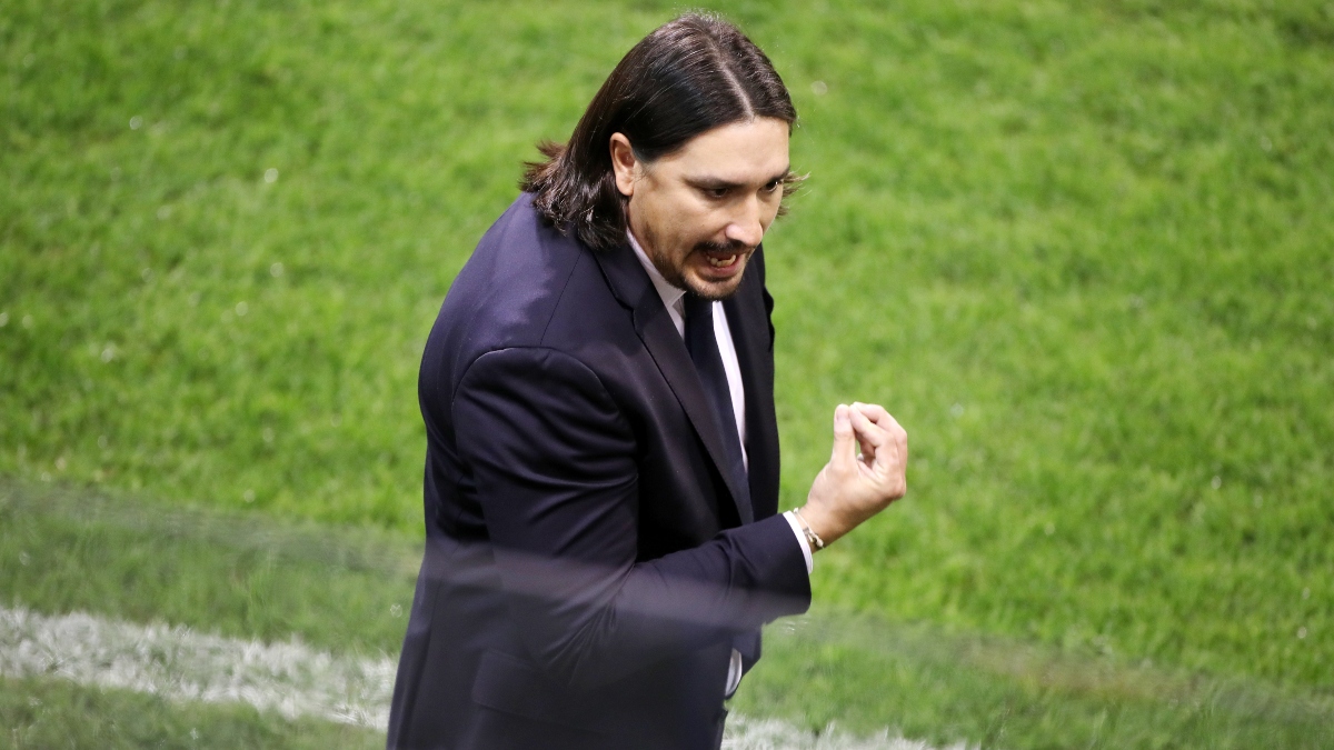 Λέτο: «Ελέγχαμε το ματς πριν την αποβολή» (vid)