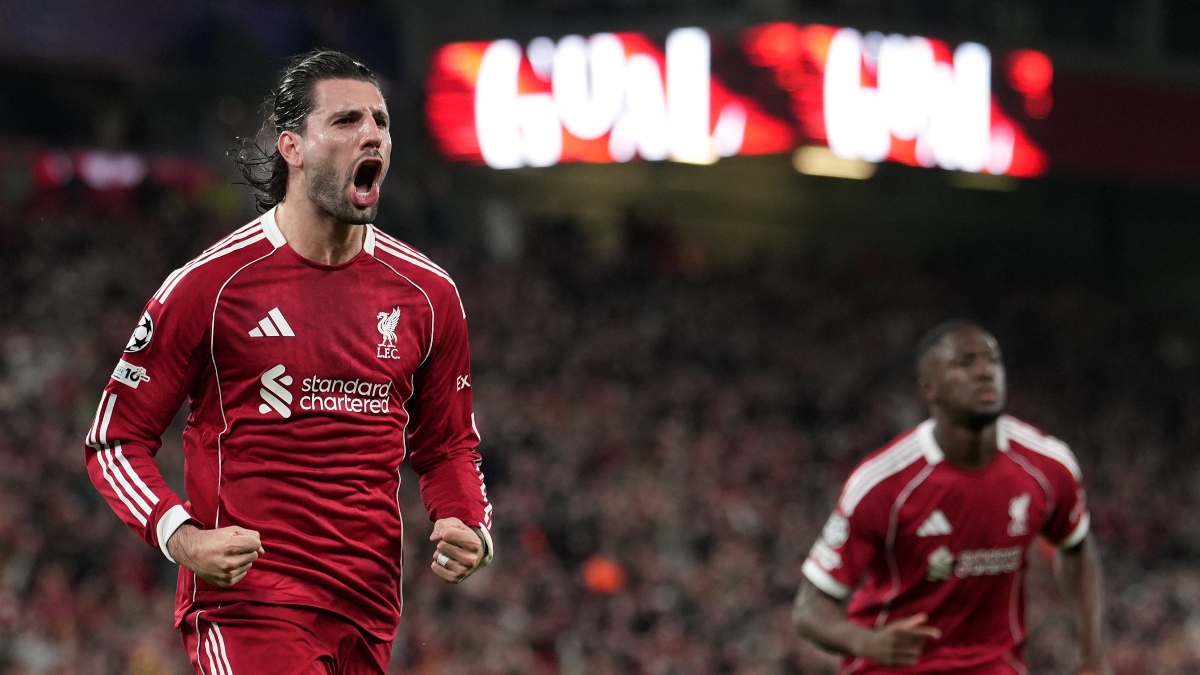 Η “τετράσφαιρη” Λίβερπουλ επέστρεψε στους “8”