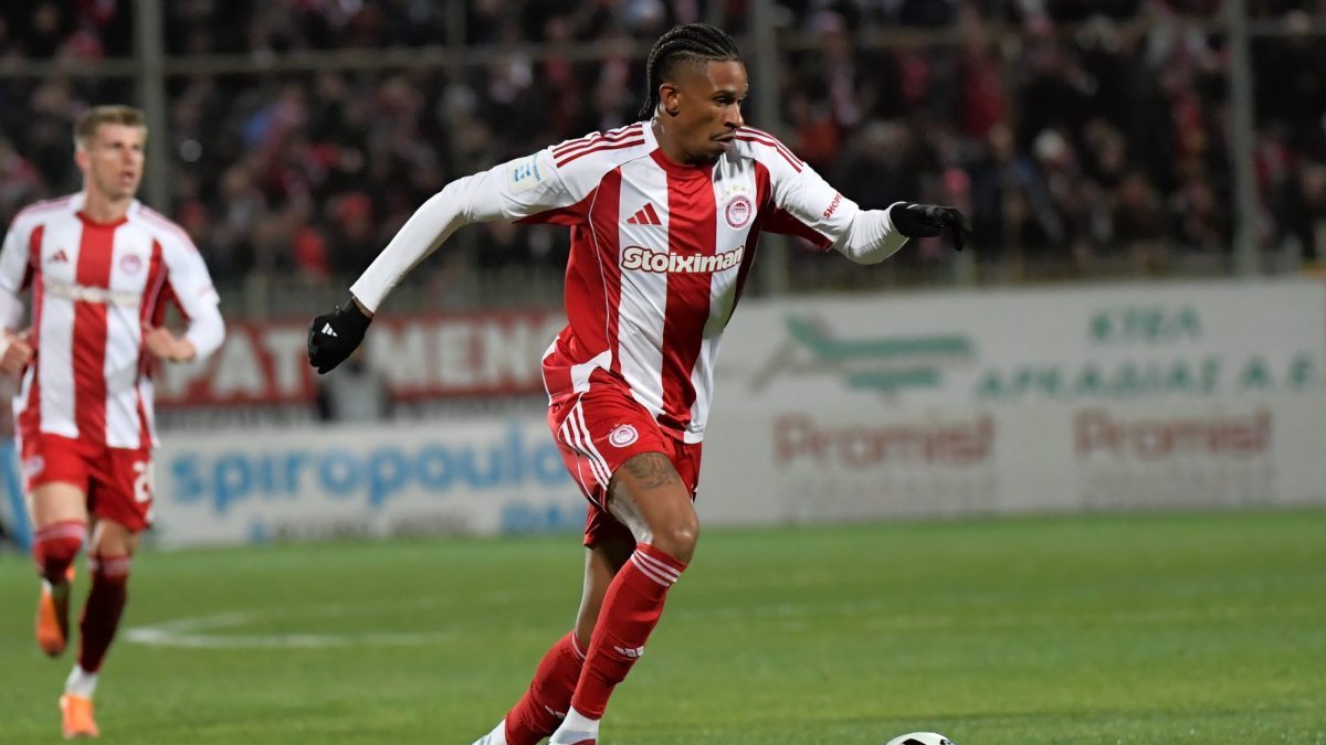 Με Αντρέ Λουίς η αποστολή για το ματς με την ΑΕΛ