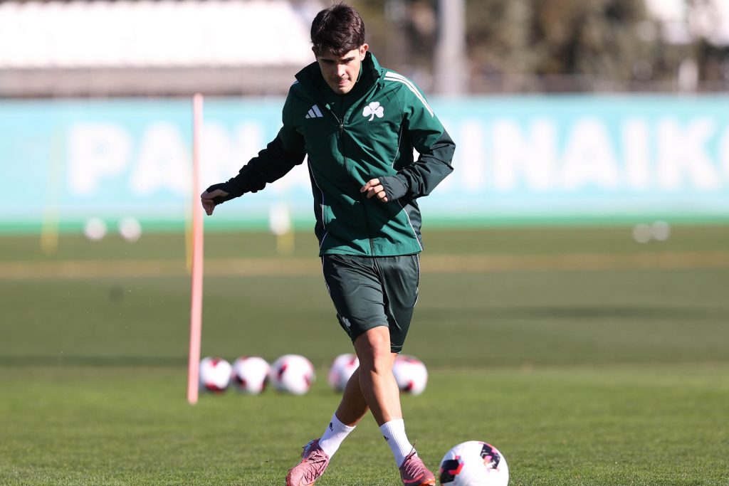 Ατομικό πρόγραμμα για τον Πάλμερ Μπράουν, τέσσερις παίκτες έκαναν θεραπεία