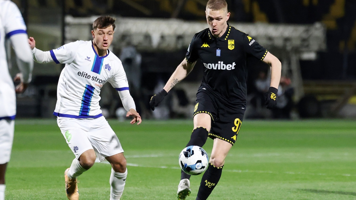 Στο κανονικό πρόγραμμα ο Γένσεν, θεραπεία ο Γαλανόπουλος