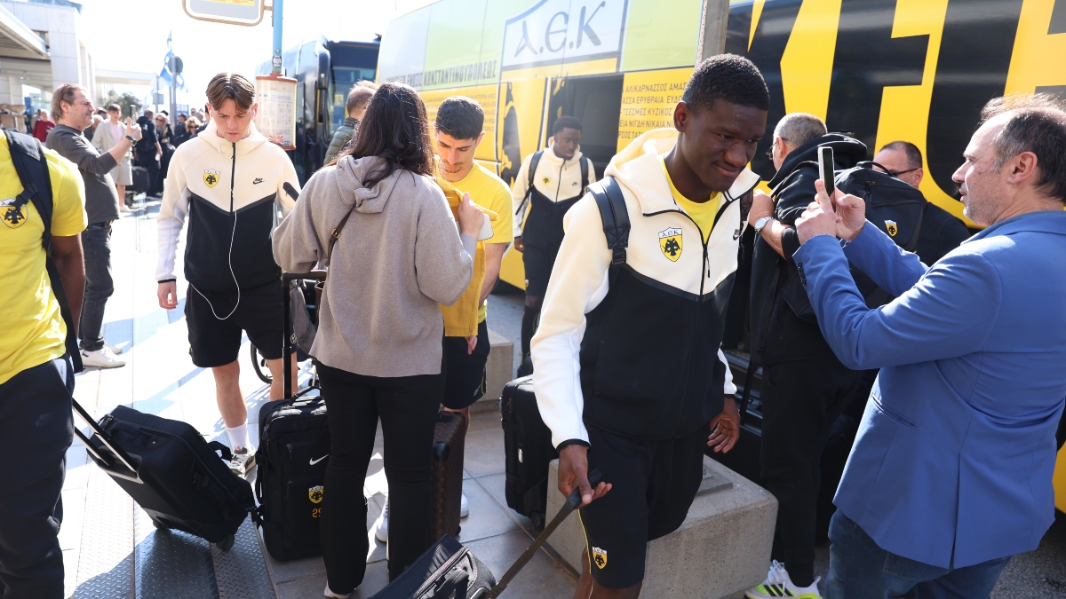 Αναχώρησε για Μαδρίτη η ΑΕΚ (pic)