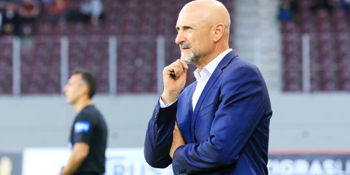 Με Μασόν και Σαγάλ η αποστολή της ΑΕΛ ενόψει Πανσερραϊκού