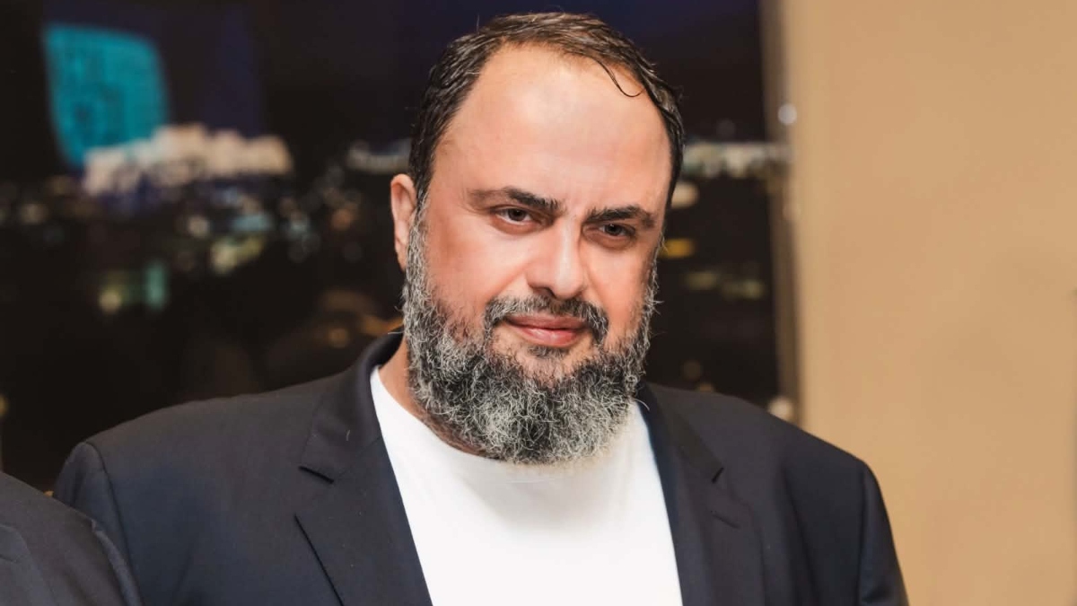 Ο Βαγγέλης Μαρινάκης στο ίδιο τραπέζι με την παγκόσμια elite