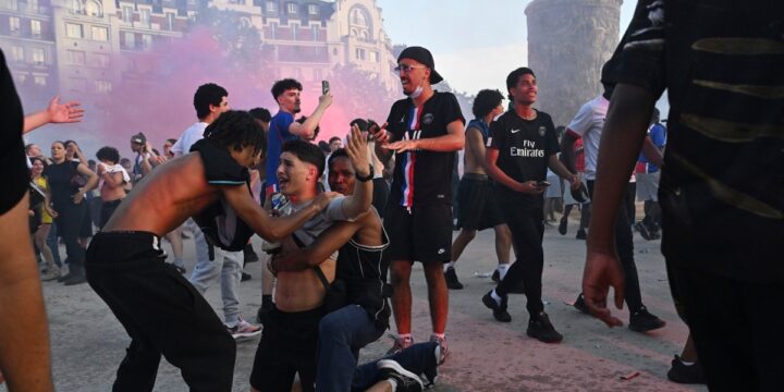 Σεισμός στο Παρίσι για την κατάκτηση του Champions League από την Παρί Σεν Ζερμέν (pictures / video)