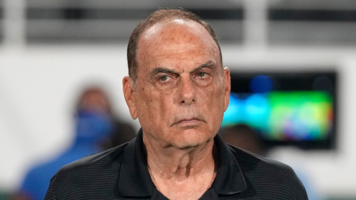 Ο Αβραάμ Γκραντ αναλαμβάνει αθλητικός διευθυντής στον Άρη