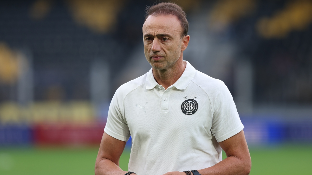 Κόντης: «Να παίξουμε το δικό μας παιχνίδι»